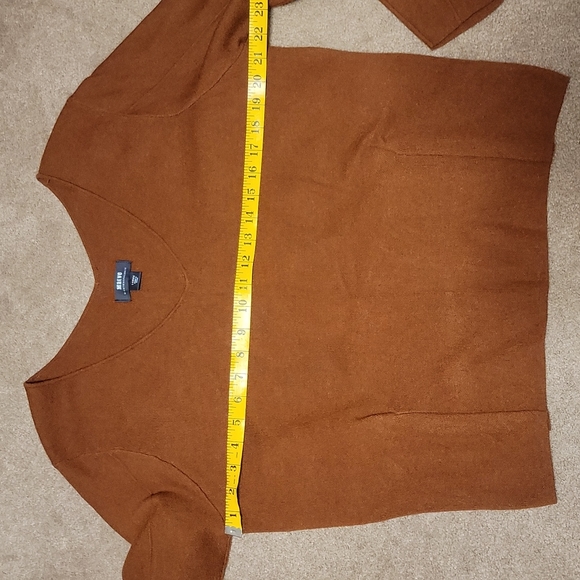 Maeve V-neck Sweater - Picture 4 of 4